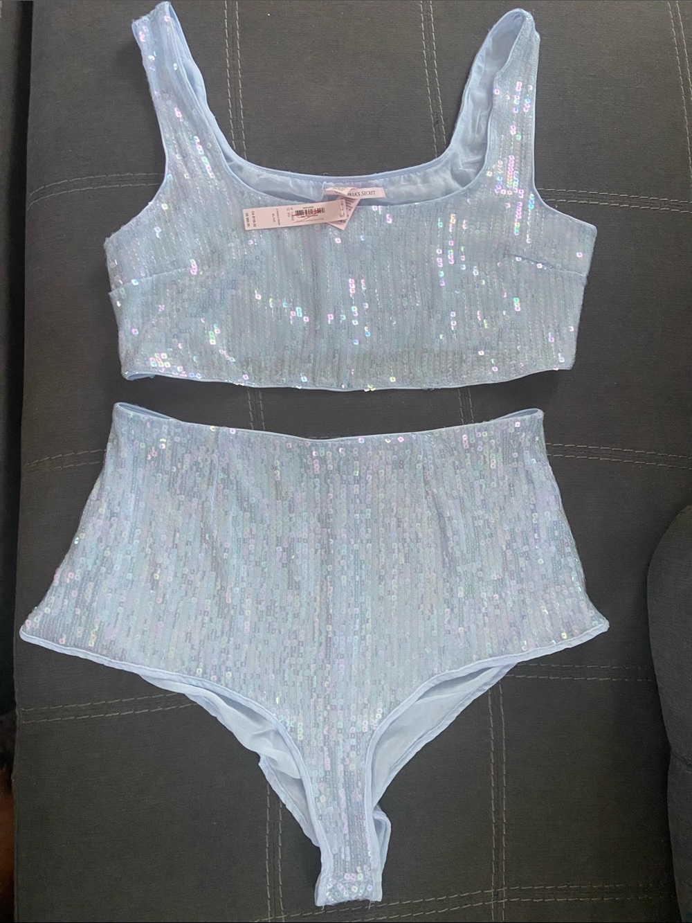 NWT RARE VICTORIA SECRET SEQUIN SET-SIZE XL
